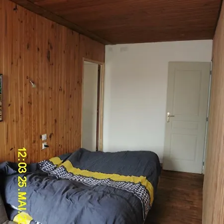 ゲストハウス Maison De Campagne En Campagne Renovee Moussac-sur-Vienne