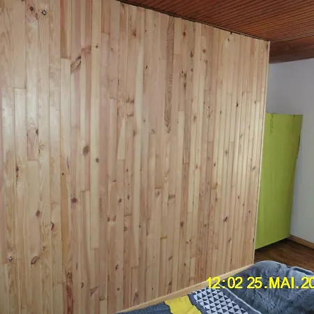 Maison De Campagne En Campagne Renovee *